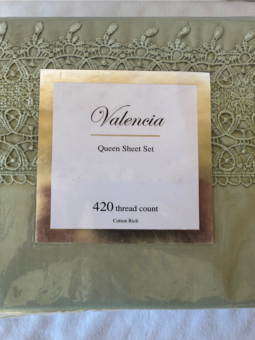- Valencia Queen Sheet Set 420 Thread Count Cotton Rich Sage Lace Pattern